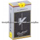 VANDOREN V12 Bb Clarinet Reeds - Box of 10